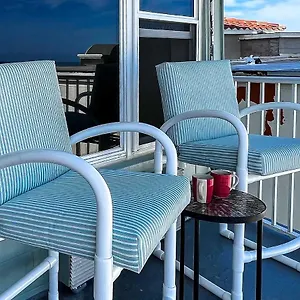 Oceanfront Daytona With View Apartment